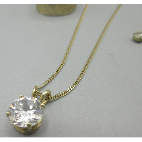 47 - 14ct yellow gold chain necklace (2.6g) with 9ct yellow gold pendant set with large clear stone (2.3g... 