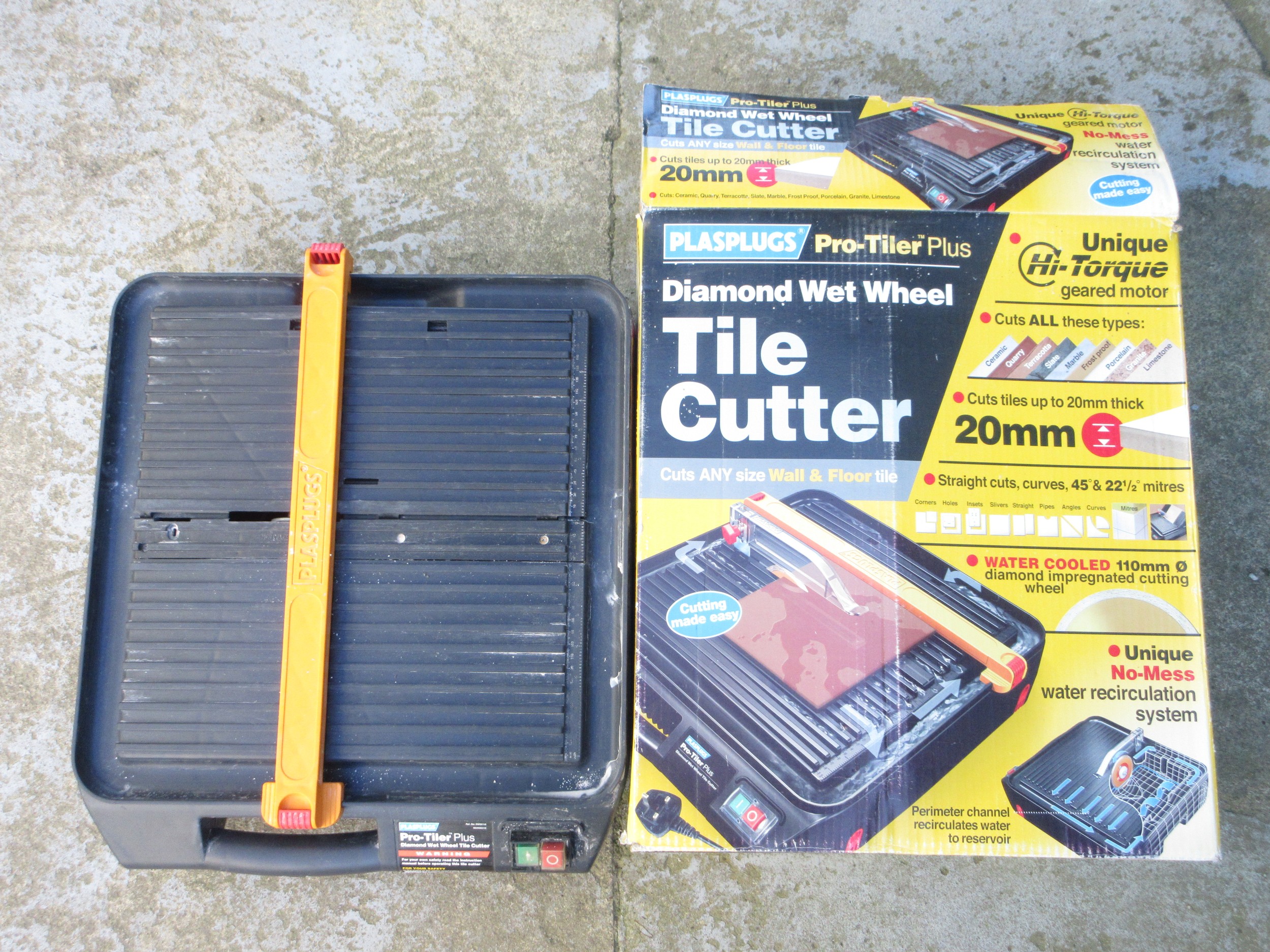 Plaspugs Pro-Tiler Plus Diamond Wet Wheel Tile Cutter Bradley's ...