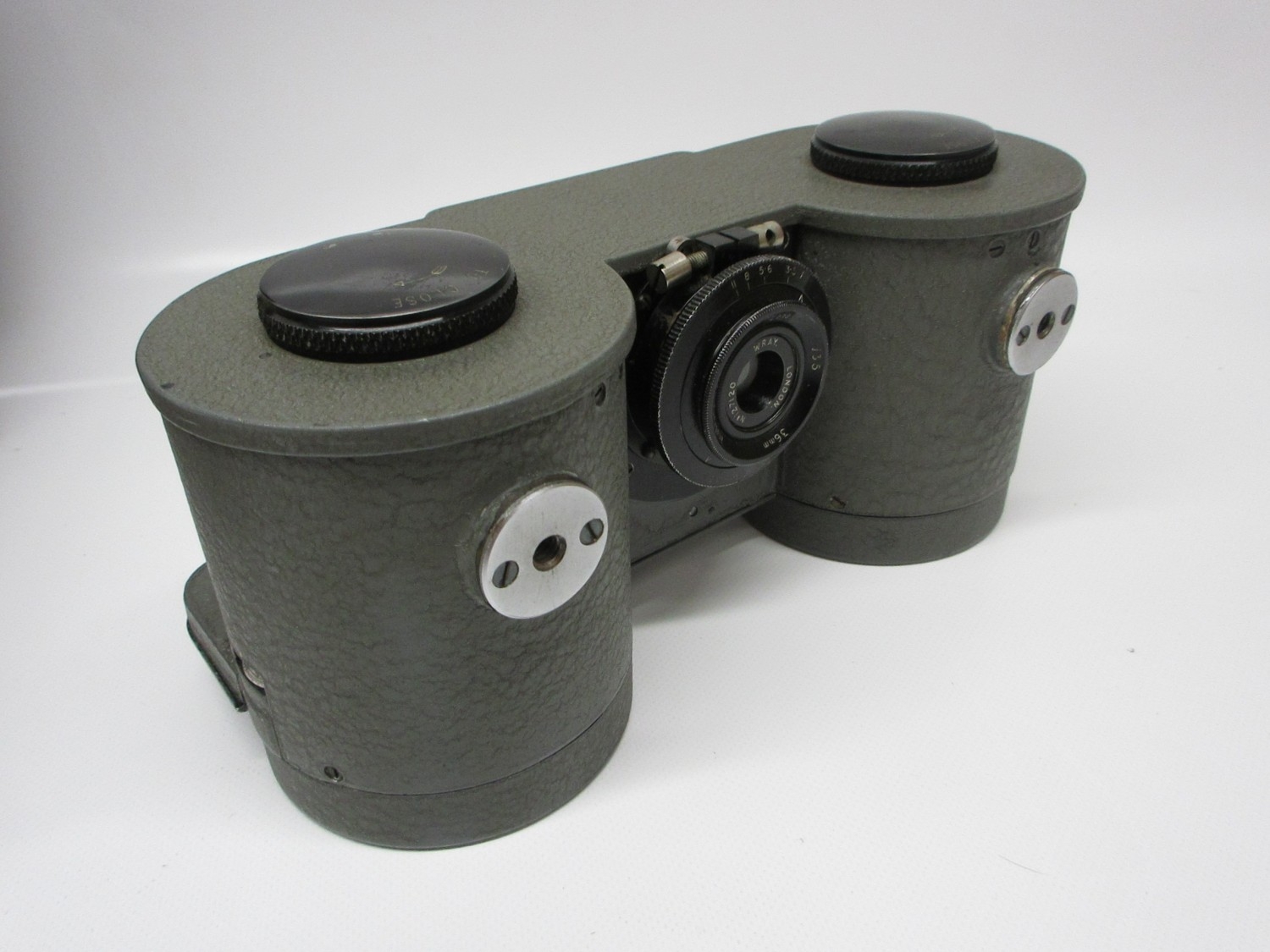 D. Shackman and Sons Mk III auto camera with Wray of London f35 36mm ...