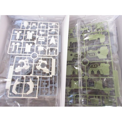 Three boxed model kits from various manufacturers incl TOMY 'Zoids ...
