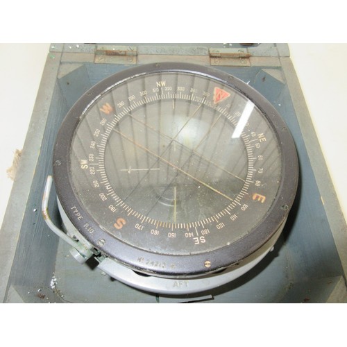 135 - Royal Air Force Type P10 Navigational Compass, No.22836TM in original wooden case

Bradleys shipping... 