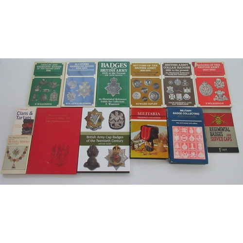 133 - Collection of military reference books, including badges of the British Army, uniforms of the Britis... 