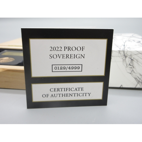 21 - The London Mint Office -2022 Proof Sovereign Lucrezia Delfini Signed 0129/4999 encapsulated in case ... 