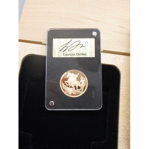 21 - The London Mint Office -2022 Proof Sovereign Lucrezia Delfini Signed 0129/4999 encapsulated in case ... 