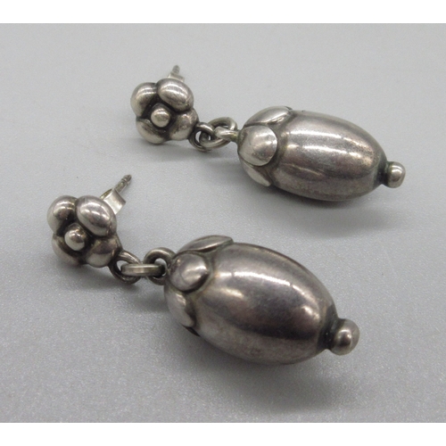 1058 - Georg Jensen silver acorn pendant earrings, fully hallmarked 925 Denmark, 3.5cm

Bradleys shipping £... 