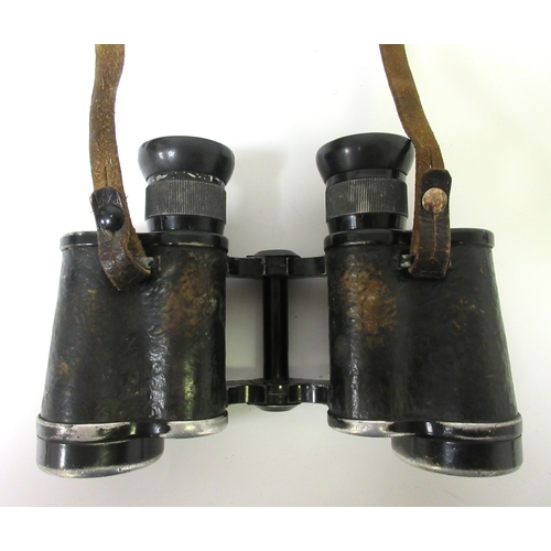 147 - German Dienstglas 6x30 model binoculars, these were standard issue to the military (Wehrmacht) durin... 