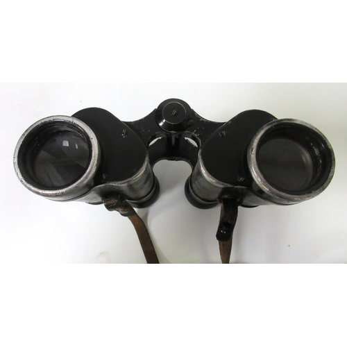147 - German Dienstglas 6x30 model binoculars, these were standard issue to the military (Wehrmacht) durin... 