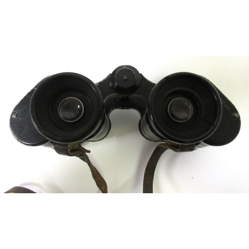 147 - German Dienstglas 6x30 model binoculars, these were standard issue to the military (Wehrmacht) durin... 