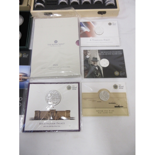 Collection of coins to inc. 5 £5 coins, 2 sets of Royal Mint Countdown ...