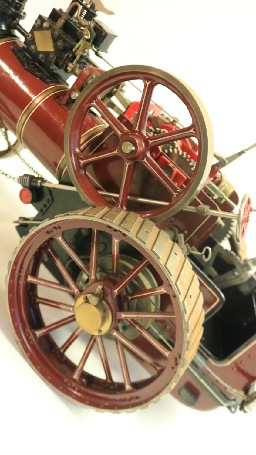 Large scale all metal live steam Minnie traction engine model 'Vodie ...