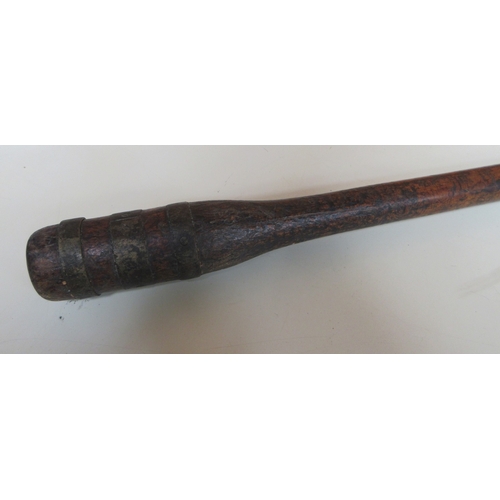 225 - Antique balling gun, L47.5cm

Shipping £33.00 plus vat (UK Only)