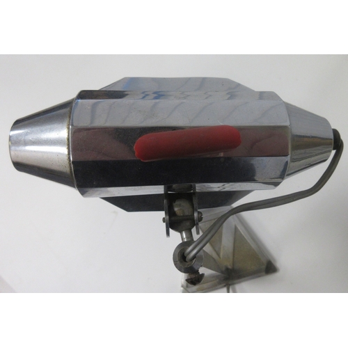 131 - Vintage Art Deco Pirouett chrome Desk Lamp circa 1930s. Hight of stand 27cm lamp shade 16cm

Bradley... 