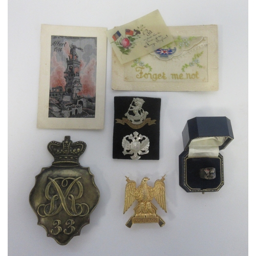 19 - Small collection of military items, 1st Kings Dragoon Guards sweetheart brooch, Duke of Wellington W... 
