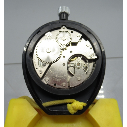 446 - Breitling Sprint 1/10 stopwatch, signed white dial with 15 minute subsidiary dial, signed snap on ca... 