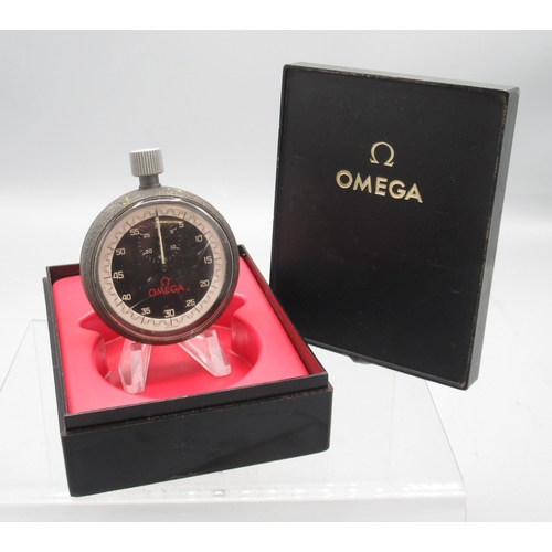 450 - Omega black crackle finish and stainless steel stopwatch, signed black dial, outer white chapter rin... 