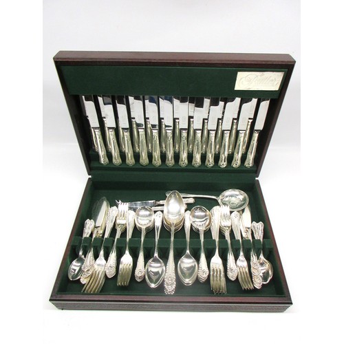 20th century George Butler of Sheffield approx. 114-piece canteen of ...