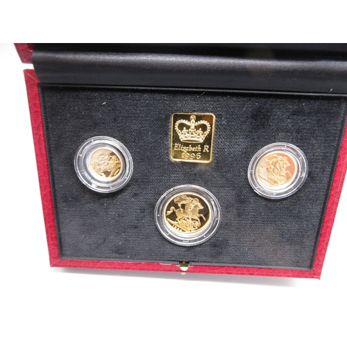 47 - The 1996 United Kingdom Gold Proof Three-Coin Sovereign Set No. 0460/1250, comprising Half-Sovereign... 