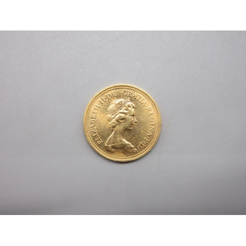 12 - Queen Elizabeth II (1952-2022) 1980 Sovereign

Bradleys Shipping £20.00 plus vat (UK Only)