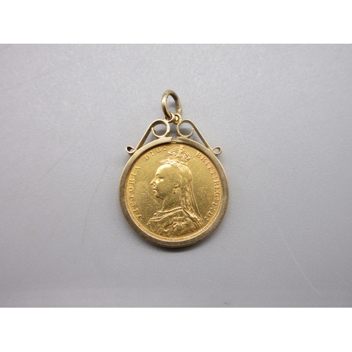2 - Queen Victoria (1837-1901) 1890 Sovereign in 9ct hallmarked mount (9.5g)

Bradleys Shipping £20.00 p... 