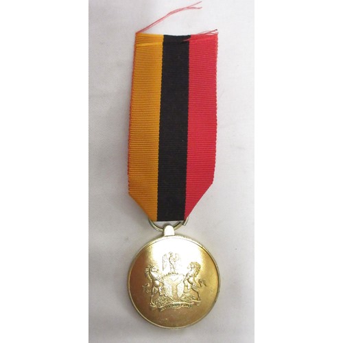 21 - Mixed collection of commemorative and international military medals to incl. Special Constabulary Fa... 