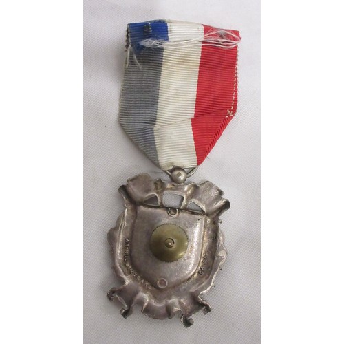 21 - Mixed collection of commemorative and international military medals to incl. Special Constabulary Fa... 