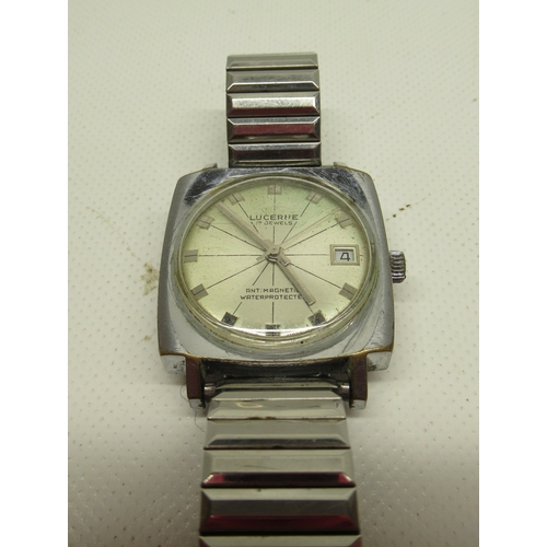 460 - Caravelle gold plated wristwatch, signed gold dial with baton indices, signed snap on case back no. ... 