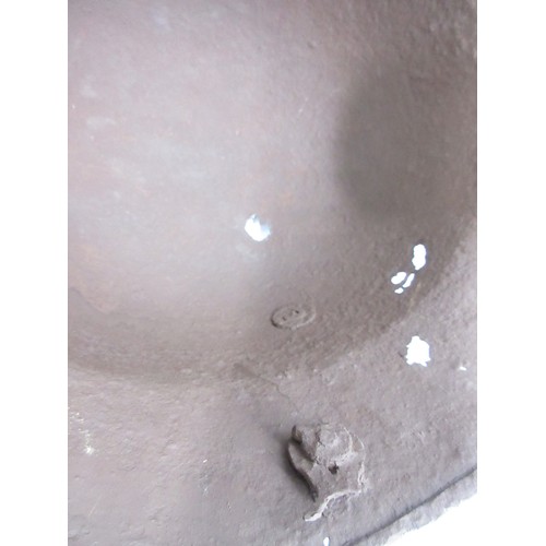 199 - German decal helmet, lacking inner lining and strap, possibly repainted AF

Bradleys shipping £38.00... 