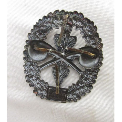 127 - German war period balloon observers badge (clasp AF), also incl. Bundeswehr beret badge for maintena... 