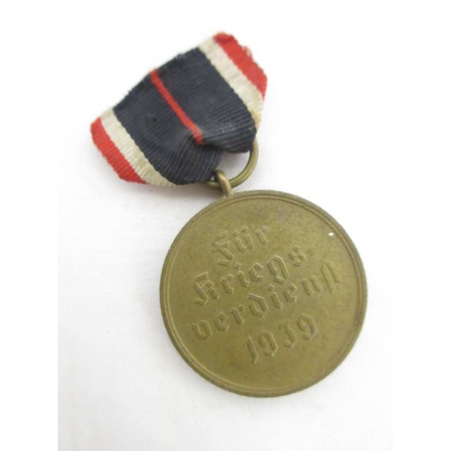 127 - German war period balloon observers badge (clasp AF), also incl. Bundeswehr beret badge for maintena... 