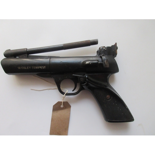 423 - Webley Tempest over lever action .22 air pistol, right handed grip A/F

Bradleys shipping POA https:... 