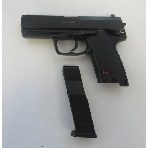 429A - Heckler & Koch USP co2 powered air pistol, .177 steel BB shot, in original box

Bradleys shipping PO... 