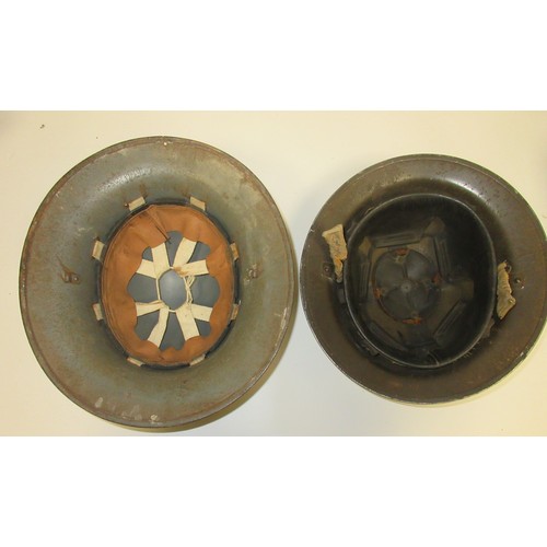 214 - WWII period Army colours Brodie helmet, with lining but lacking chin strap. 1941 British civilian Zu... 