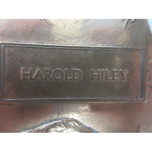 26 - Memorial Plaque sent to the family of Harold Hiley

Bradleys shipping £28.00 plus vat (UK Only)