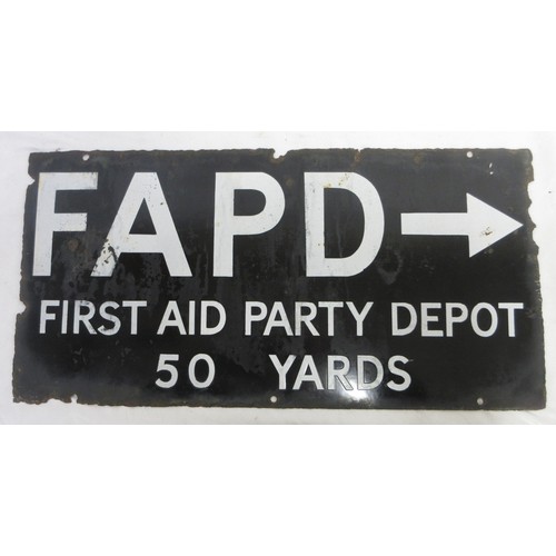 122 - First Aid Party Depot 'FAPD' 50 yards enamel sign L30.5 cm x W61cm

Bradleys shipping POA https://ww... 