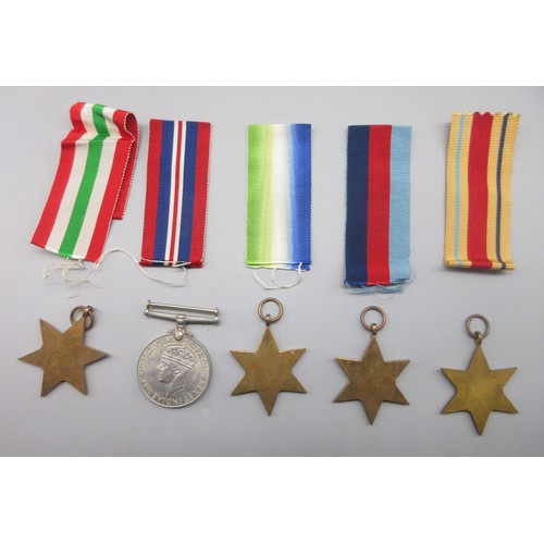 48 - Collection of WW2 medals incl. 1939-45 star, Atlantic star, Africa star, Italy star and 1939-45 war ... 