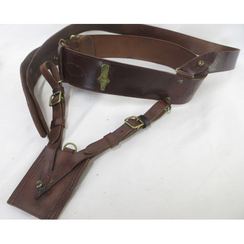 162 - Mixed collection of militaria items incl. Sam Brown, Army officers cap (by Moss Bros), leather holst... 