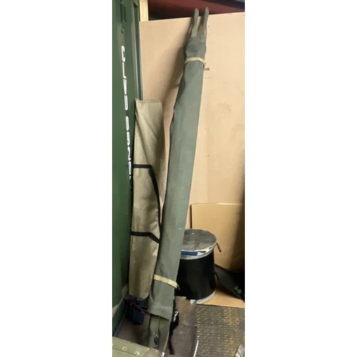 152 - WW2 Period Military folding stretcher

Bradleys shipping POA https://www.bradleys.ltd/quotation-requ... 