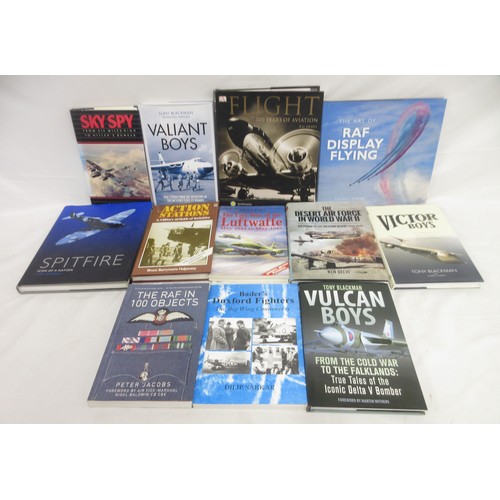 180 - Collection of military reference books largely relating to aircraft incl. Spitfire, Hurricane, Lanca... 