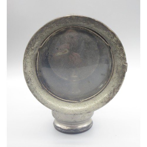 168 - Joseph Lucas Ltd Birmingham Bicycle Lamp

Bradleys shipping £38.00 plus vat (UK Only)