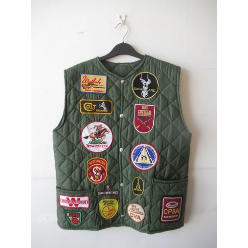 417A - Shooting Gillet size L, Gillet with associated shooting badges, camo vest with woodland pattern size... 