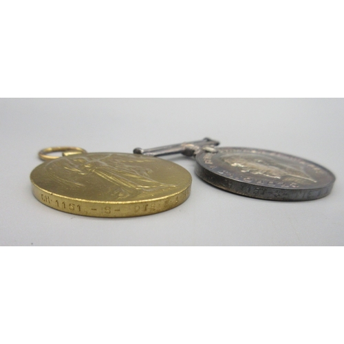 25 - British war medal 1914-18 and Victory medal To. CH. 1151-S- Pte. W. A. Halliday. R.M.L.I (ribbons se... 