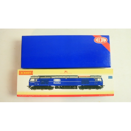 140 - Two OO gauge Mainline liveried diesel electric locomotive models to include Hornby R2490 Class 60 '6... 