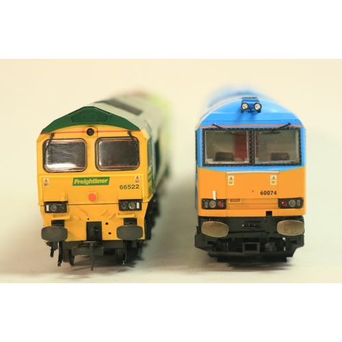 141 - Two OO gauge diesel electric locomotive models to include Hornby Rail Express limited edition exclus... 