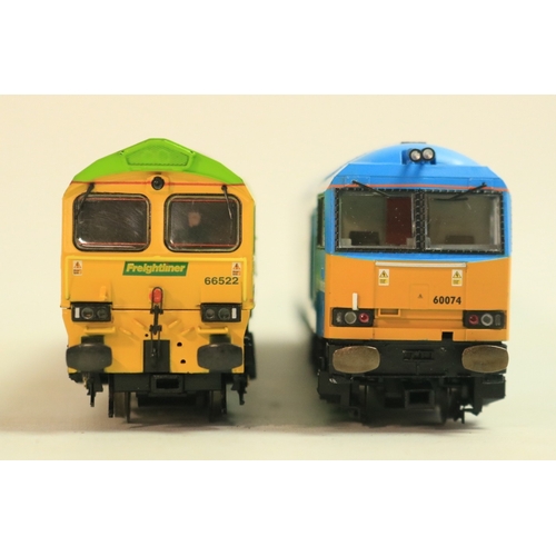141 - Two OO gauge diesel electric locomotive models to include Hornby Rail Express limited edition exclus... 