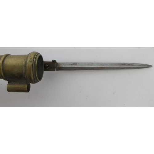  Brass barrel and action flintlock blunderbuss coaching pistol stamped Barber, 7.5