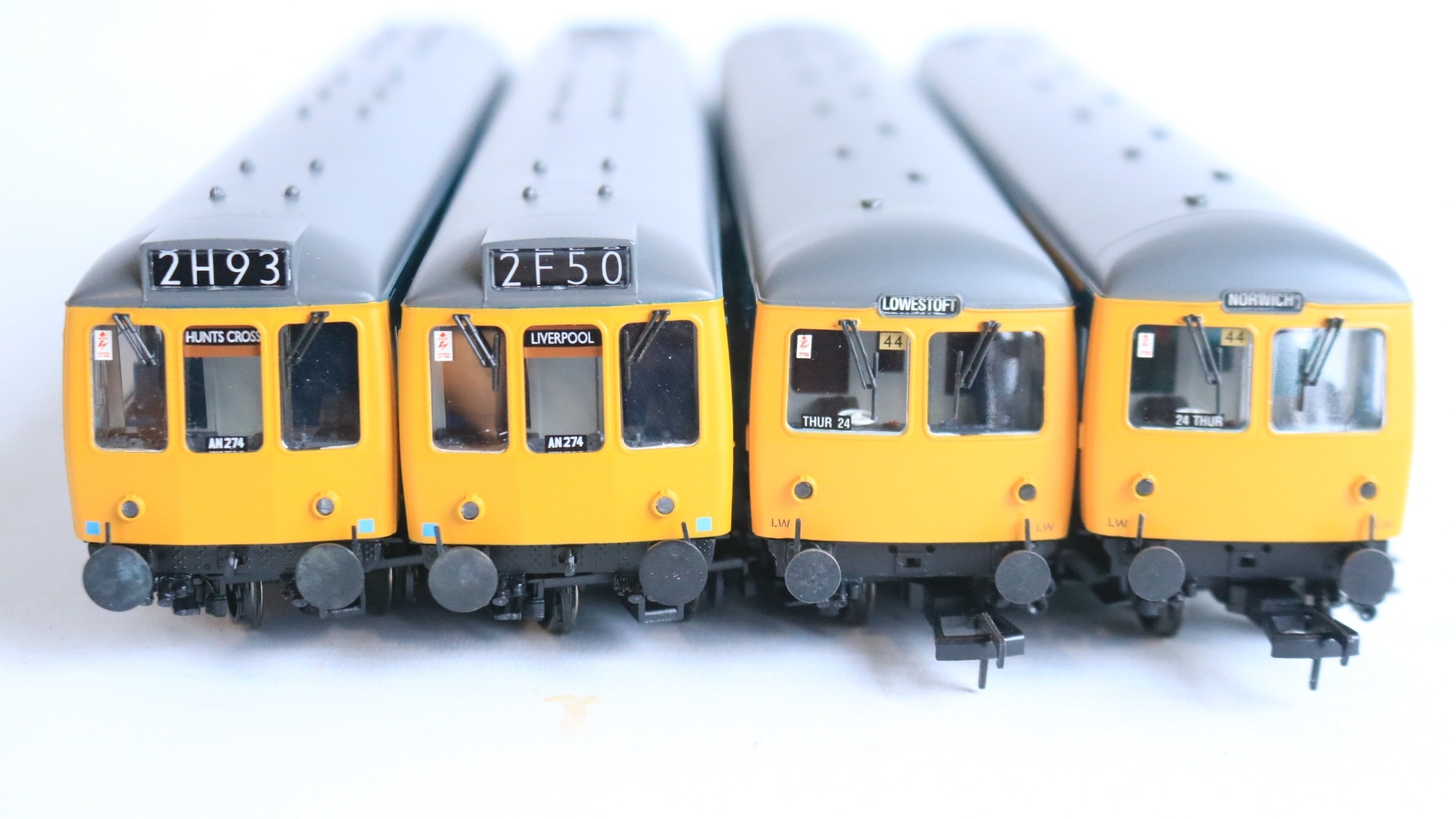 Two OO gauge two car DMU train packs with power and dummy cars from ...