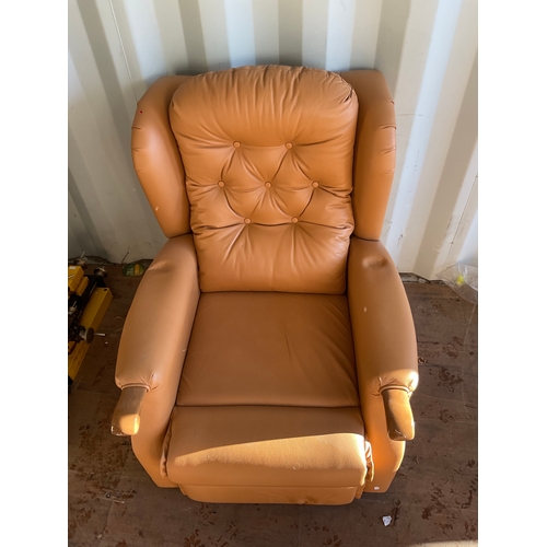 336 - Light brown electric riser-recliner arm chair with instruction manual W75cm D90cm H95cm

Bradley's s... 