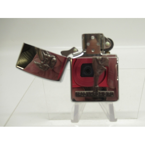 293 - Zippo 'The Varga Girl 1935' chrome lighter in presentation tin

Bradley's shipping £28.00 plus vat (... 
