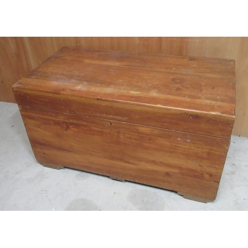354 - Victorian hardwood blanket box, with hinged top on later shaped feet, W117cm D60cm H63cm

Shipping P... 