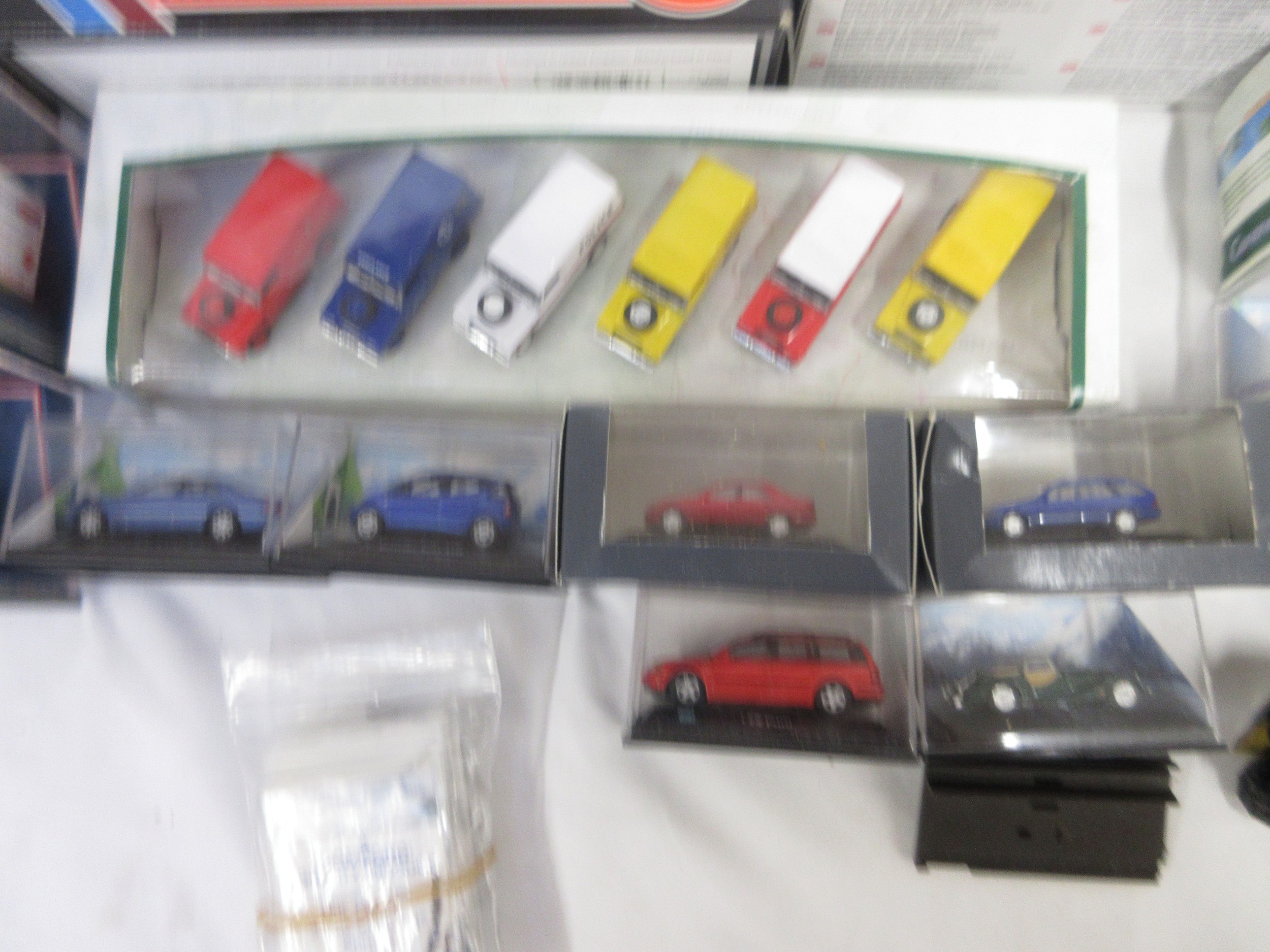 Assorted collection of mostly model 1/72/76 scale model cars to incl ...